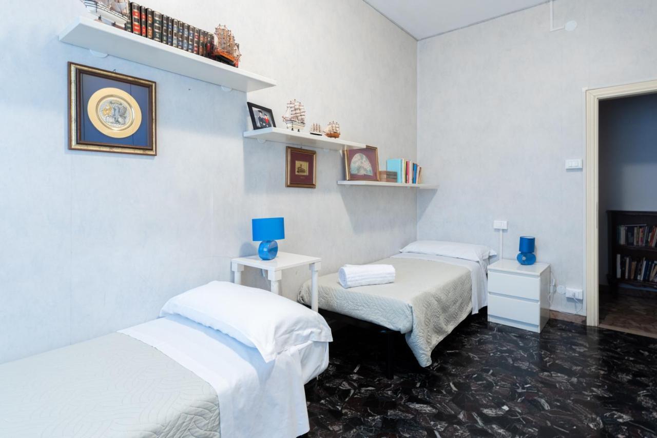 Montebello, By Short Holidays * Bolonia